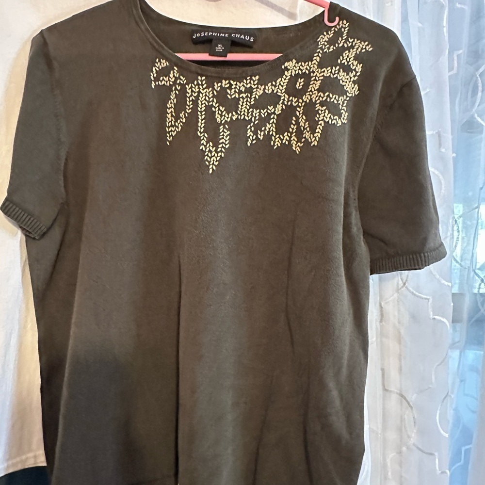 Josephine Chaus Ribbed Dark Green Embroidered Embellished Short Sleeve Top